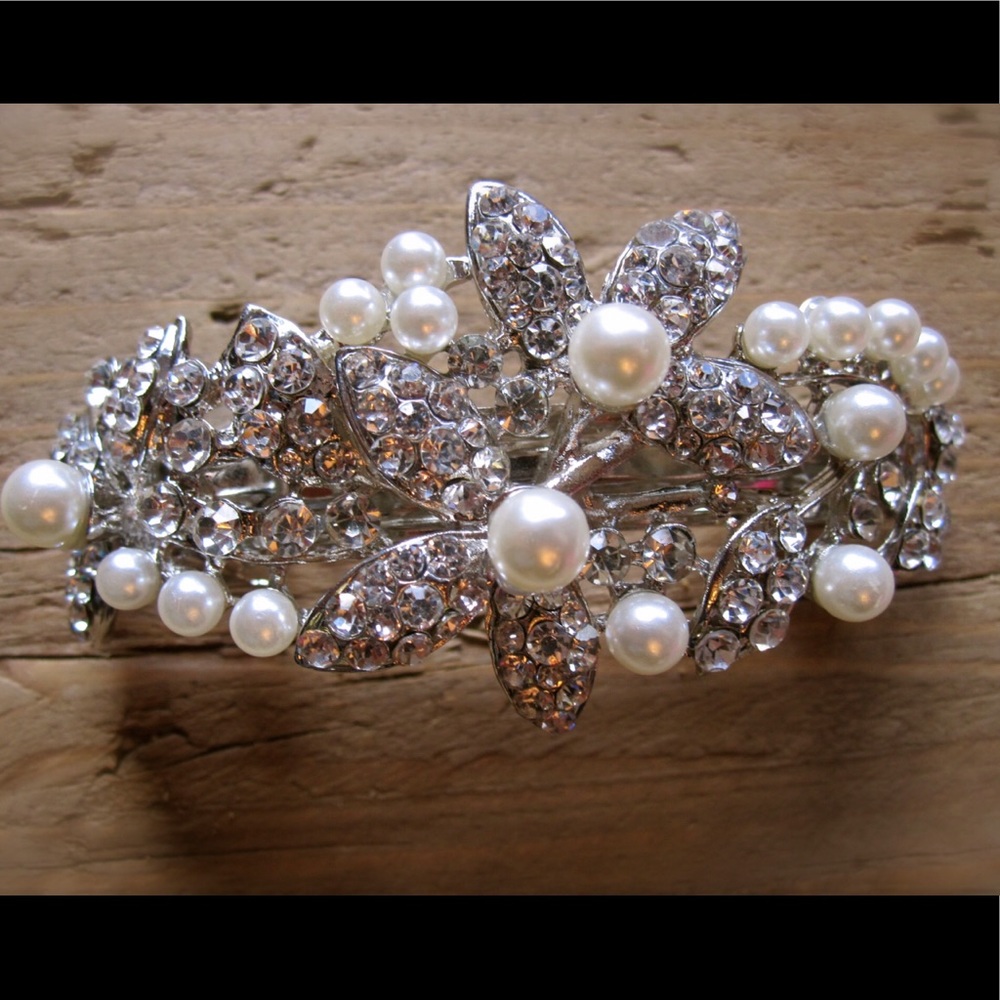 Rhinestone and pearl bridal hair clip